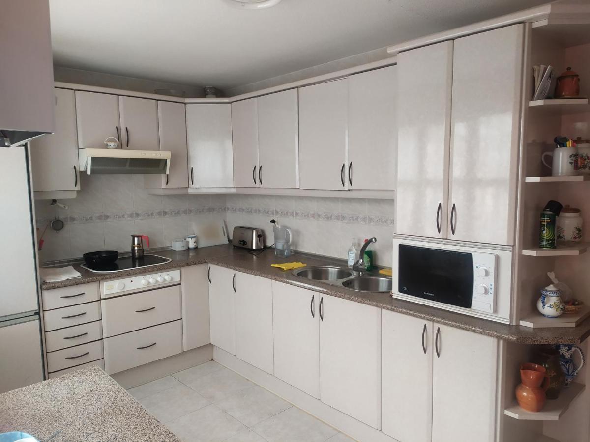 Habitacion Privada Triple Толедо Экстерьер фото