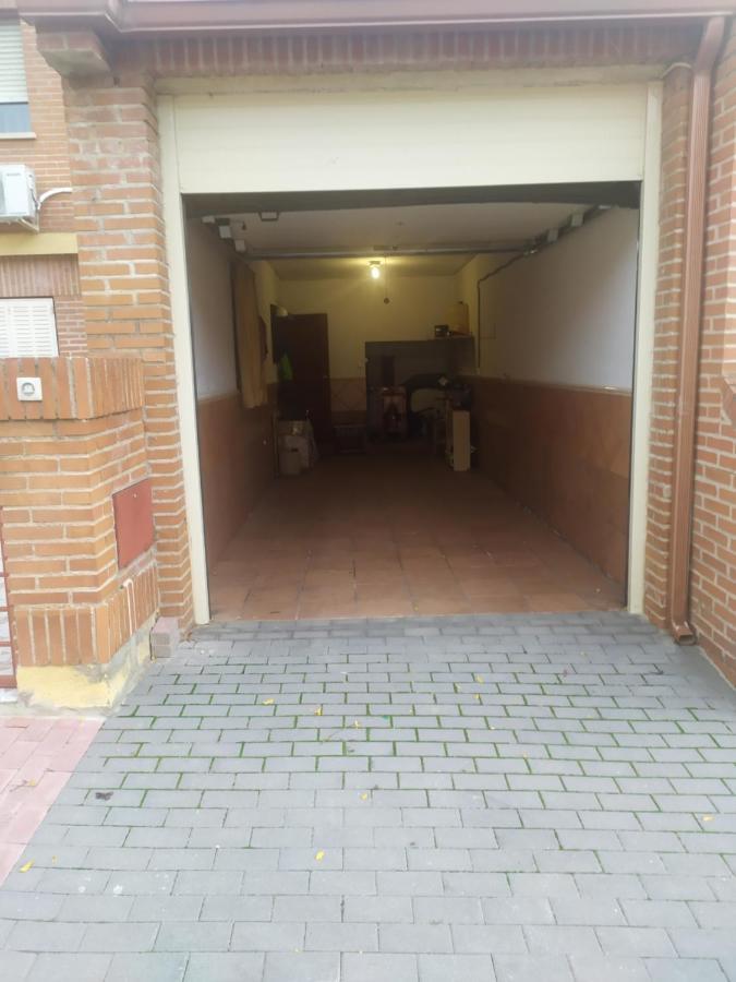 Habitacion Privada Triple Толедо Экстерьер фото